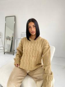 Sweaters Solana