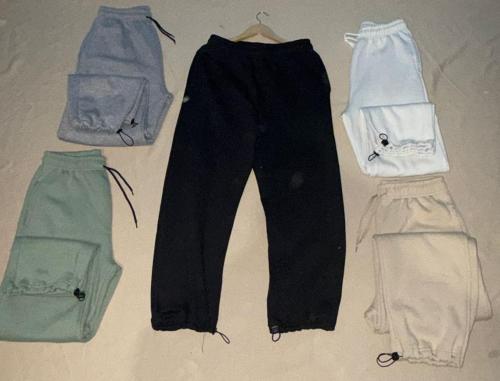 Pantalón Adidas con Cierre