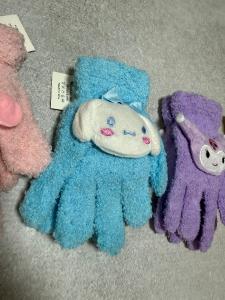 Guantes Kuromi Kity