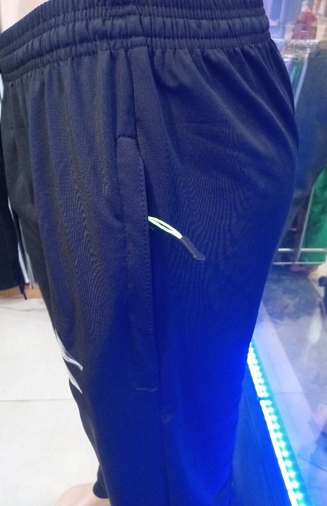 Pantalon Deportivp sin Frizza - Imagen 3