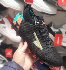 Botines de Fútbol 11 Importadas
