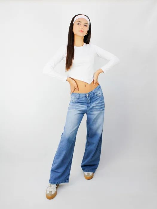 Pantalón de Nena Wide Leg Celeste y con Estras