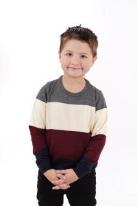 Sueter de Niño Nuevos Ingresos - Miniatura 2