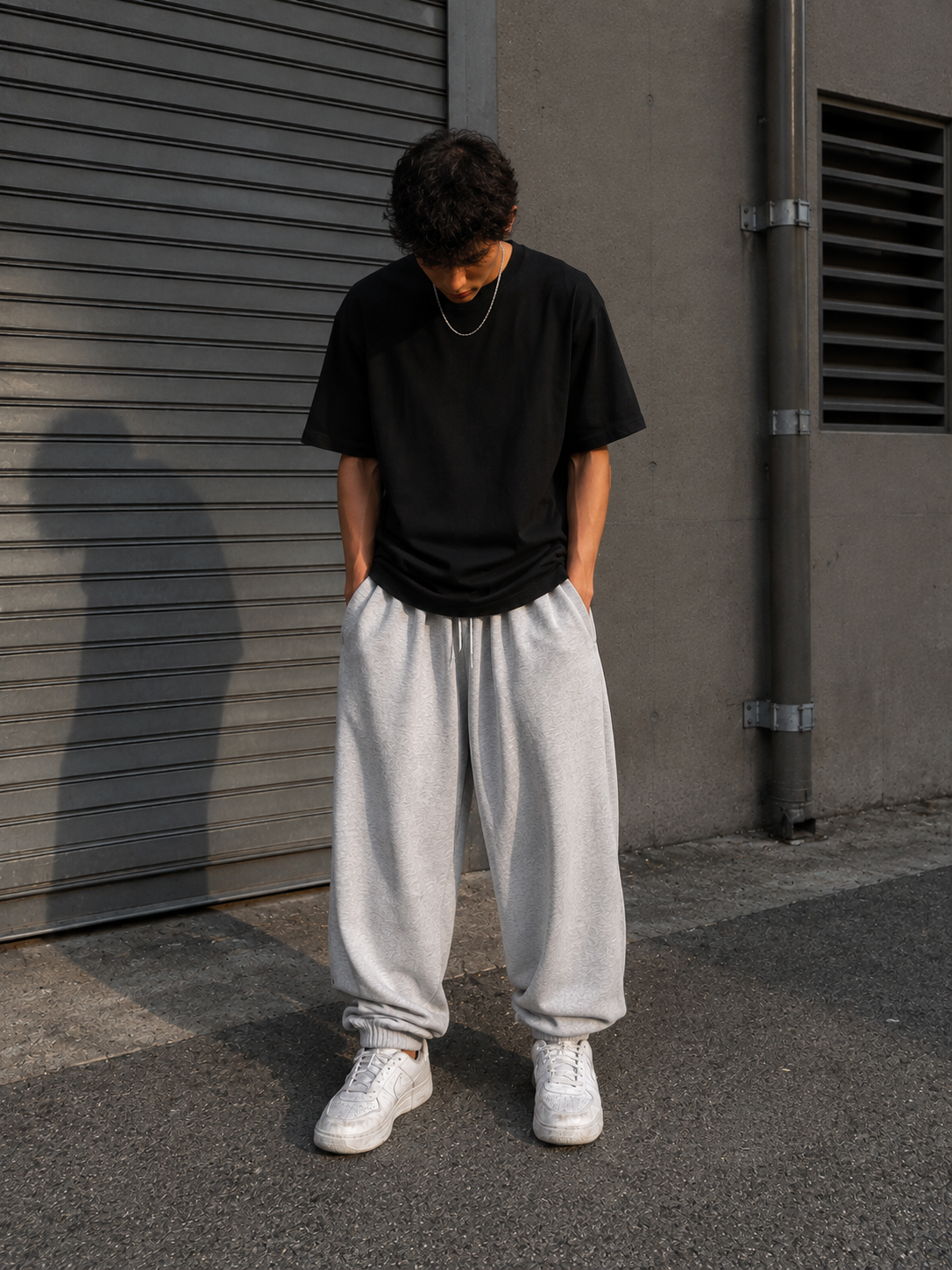 Joggers Frizado Rectos y con Puño con Cordon - ChatGPT%20Image%2010%20ago%202026%2C%2013_40_56.png