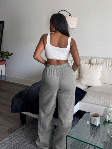 Joggers Frizados Rectos - Captura%20de%20pantalla%202026-07-18%20124027.png