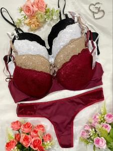 Conjunto de Encaje con Lycra