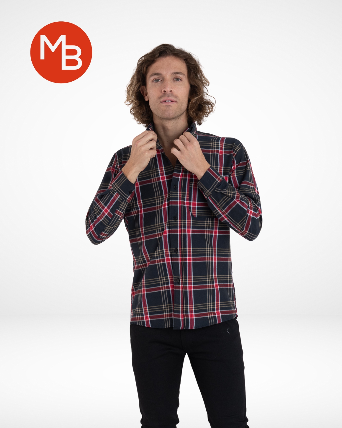 Camisa Rígida Clásica Cuadros - 3.jpg
