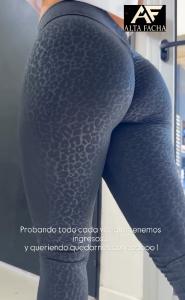Calzas Oxfor Gofradas de Animal Print
