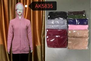 Campera con Capucha de Lana Angora