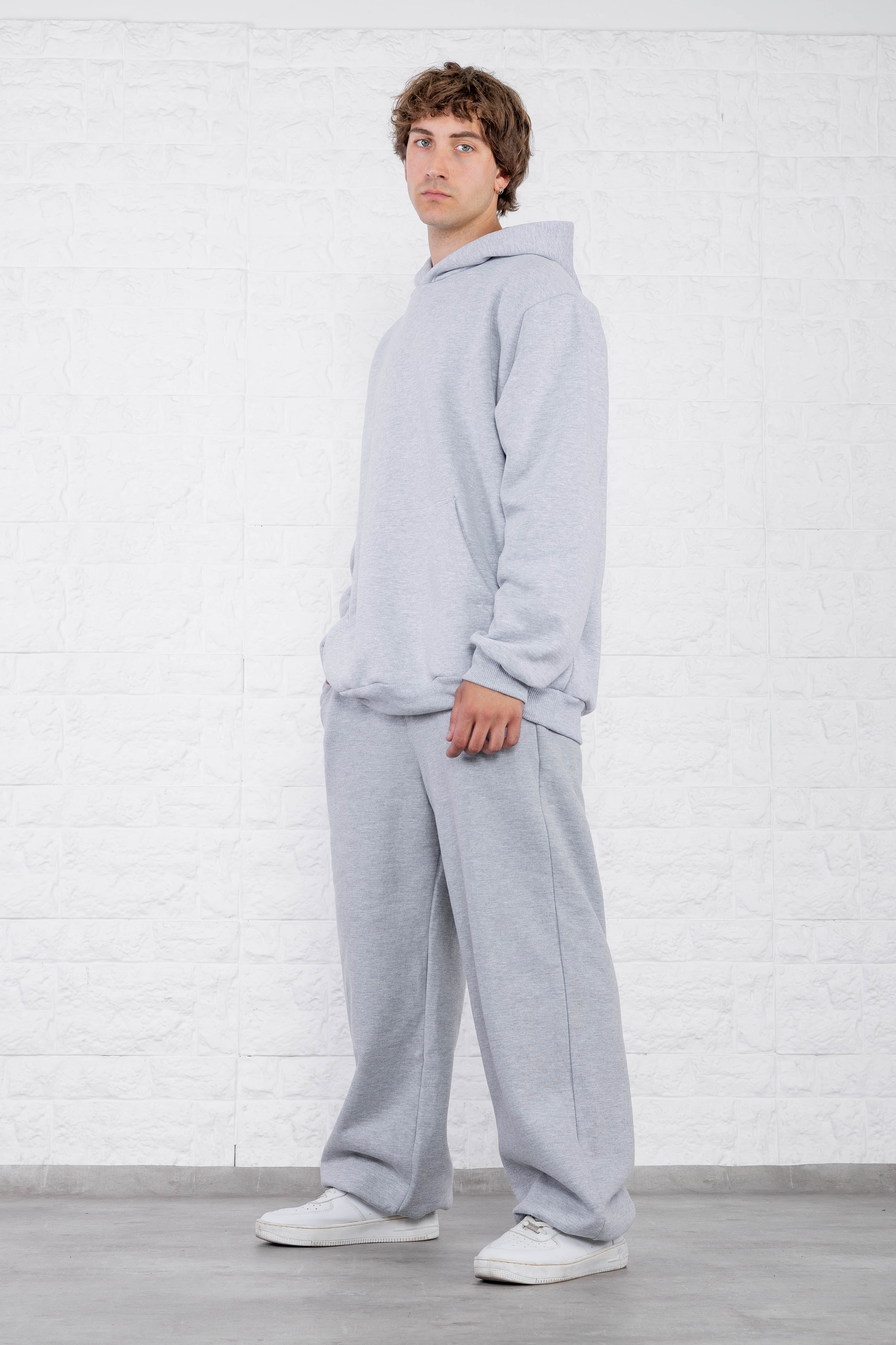 Conjunto Overzise Frizado Invierno - VS243433.jpg