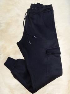 Babucha Cargo de Friza Peinada, Negro, Verde - Miniatura 2