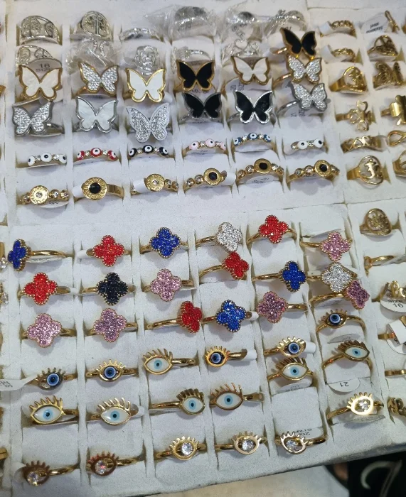 Anillos