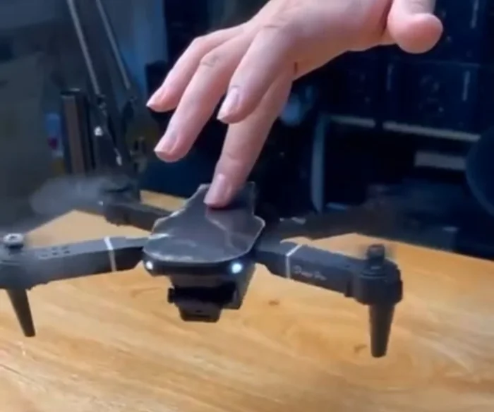 Dron