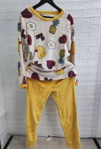 Conjunto Pijama Plush Importado - Miniatura 4