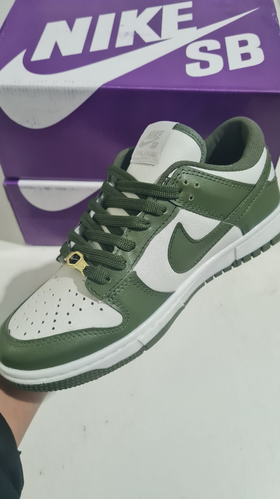 Nike Sb Dunk Verde Militar Importado - Imagen 3