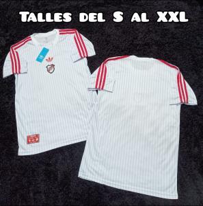 Remera River Icon