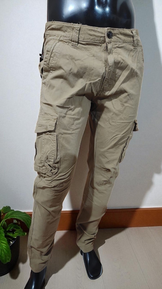 Pantalón Cargo de Gabardina - Imagen 2