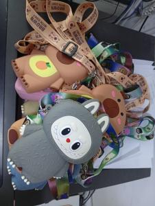 Labubu Cartera Infantil