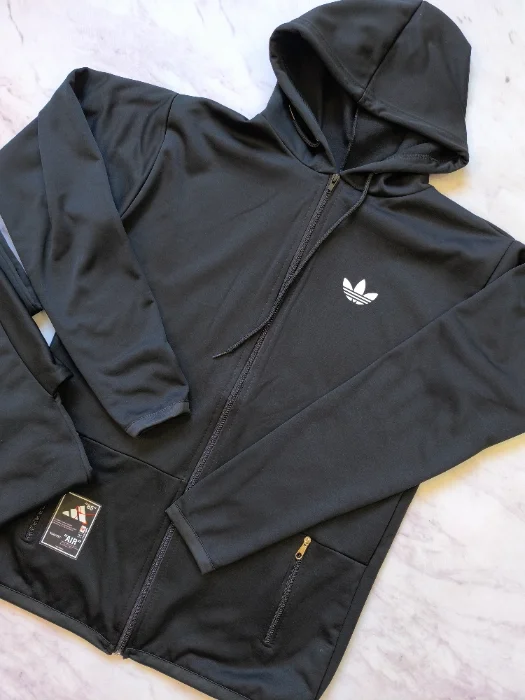 Campera Microfibra Deportiva