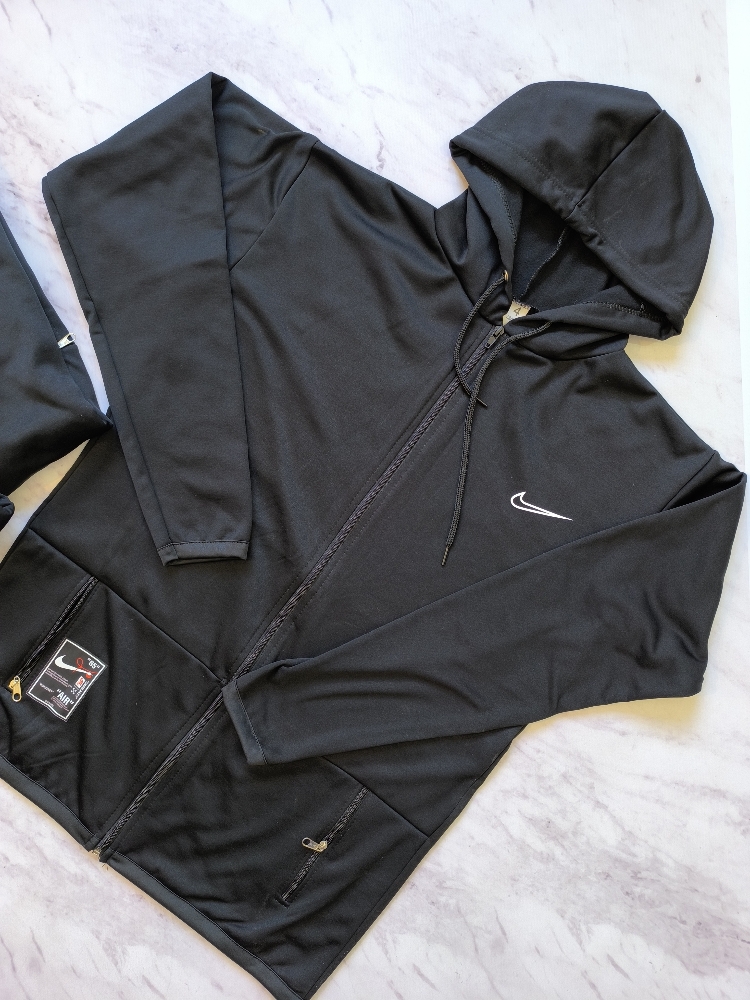 Campera Microfibra Deportiva - Imagen 2