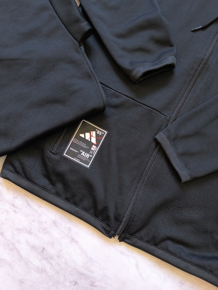 Campera Microfibra Deportiva - Imagen 4