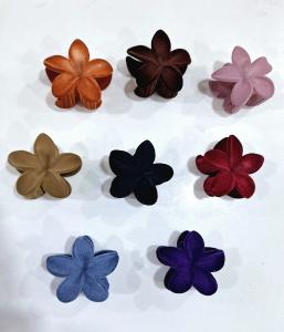 Broche Gamuza