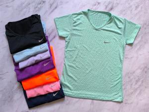 Remera Nike Deportiva