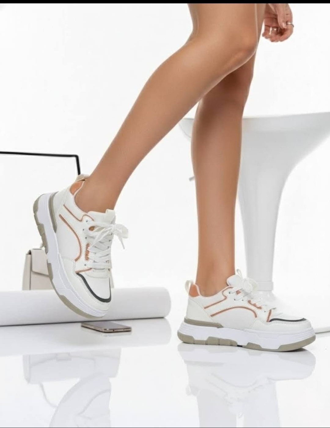 2025 Zapas - Imagen 2