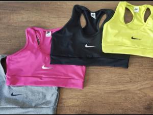 Top Deportivo Nike Tiras Gruesas