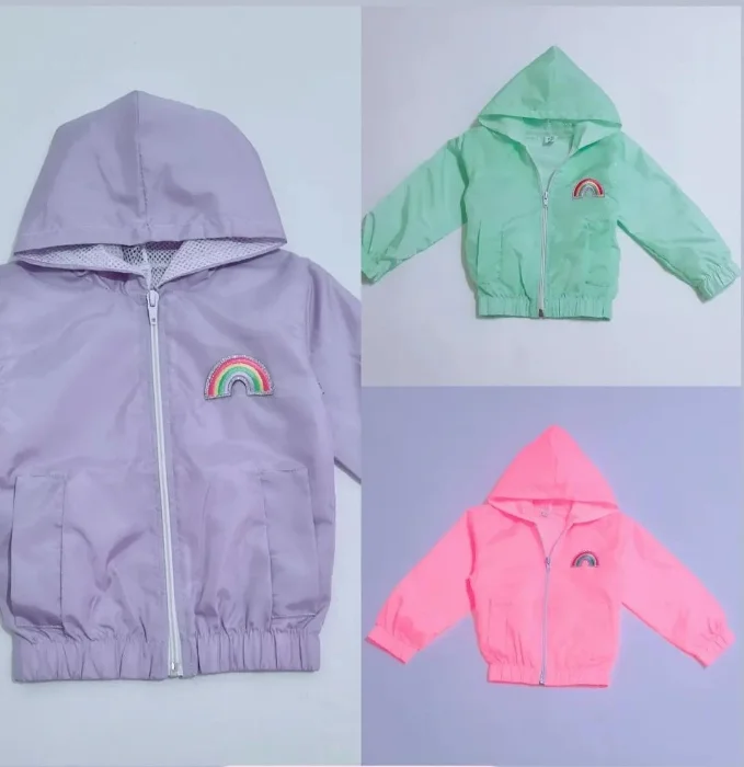 Campera Rompeviento de Beba (media Temporada)