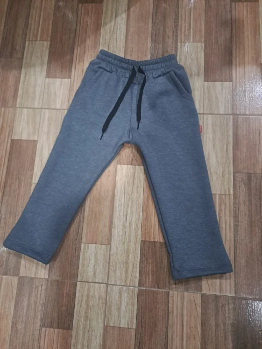 Yogguin  Recto  de  Niño  Friza  Imvisible  Peinada