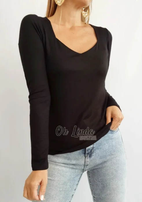Camiseta Escote Corazón