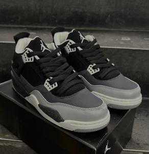 Jordan Retro 4 Blackgrey - Miniatura 3