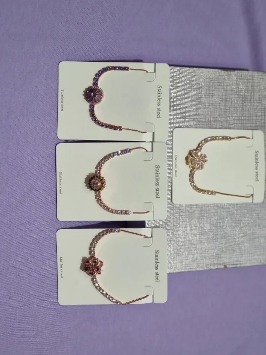 Pulseras con el Dije Giratorio