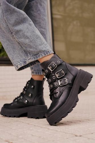 Borcegos con Plataforma Tiras con Tachas Hanny