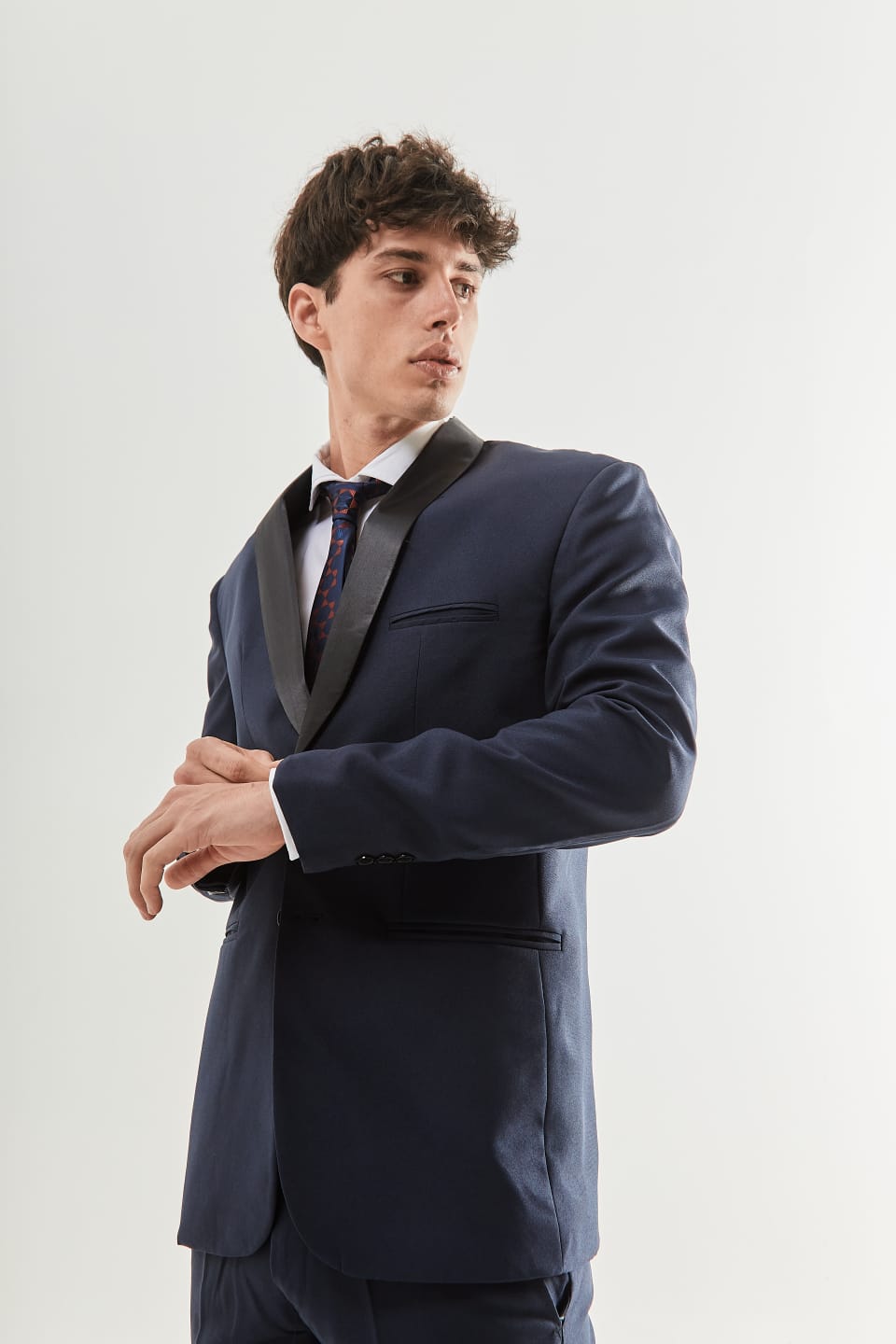 Ambo Traje  Smoking - 23148fcf-fde2-46ed-aac0-0190780baf0b.jpeg