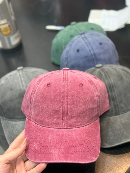Gorras Vinatage Variedad de Colores Disponibles