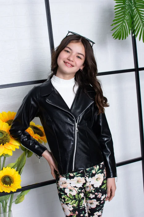 Campera Hanna Rockera de Cuerina
