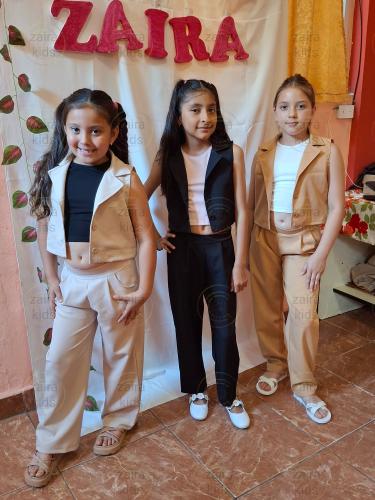 Conjuntos  Sastrero Zaira