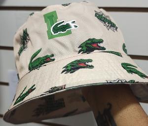 Pilusos Lacoste