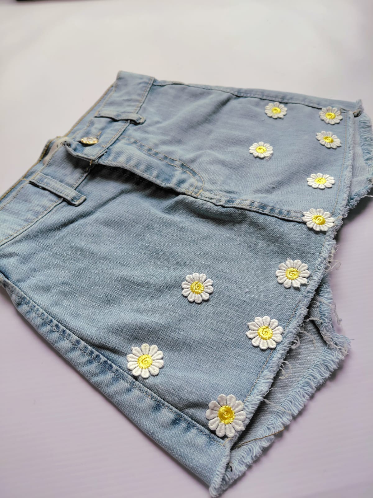 Short Pollera C/margaritas - Imagen 3