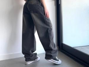 Baggyi Palazo Gris Localizado