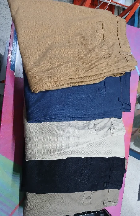 Pantalon Cargo con Pasacinto