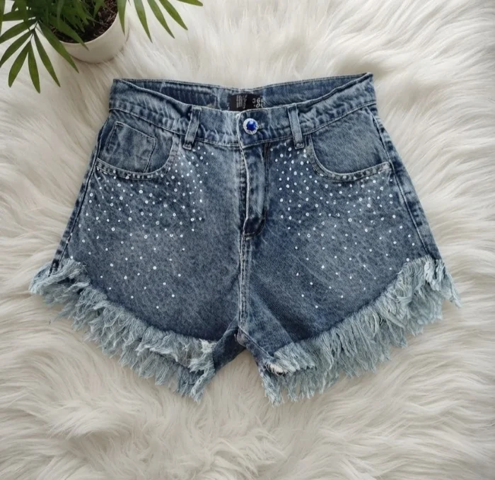 Shorts Playero con Brillos de Dama