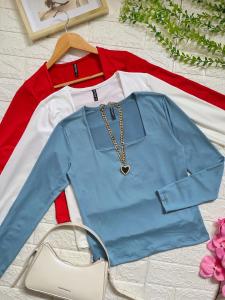Remera Escote Cuadrado - Miniatura 3