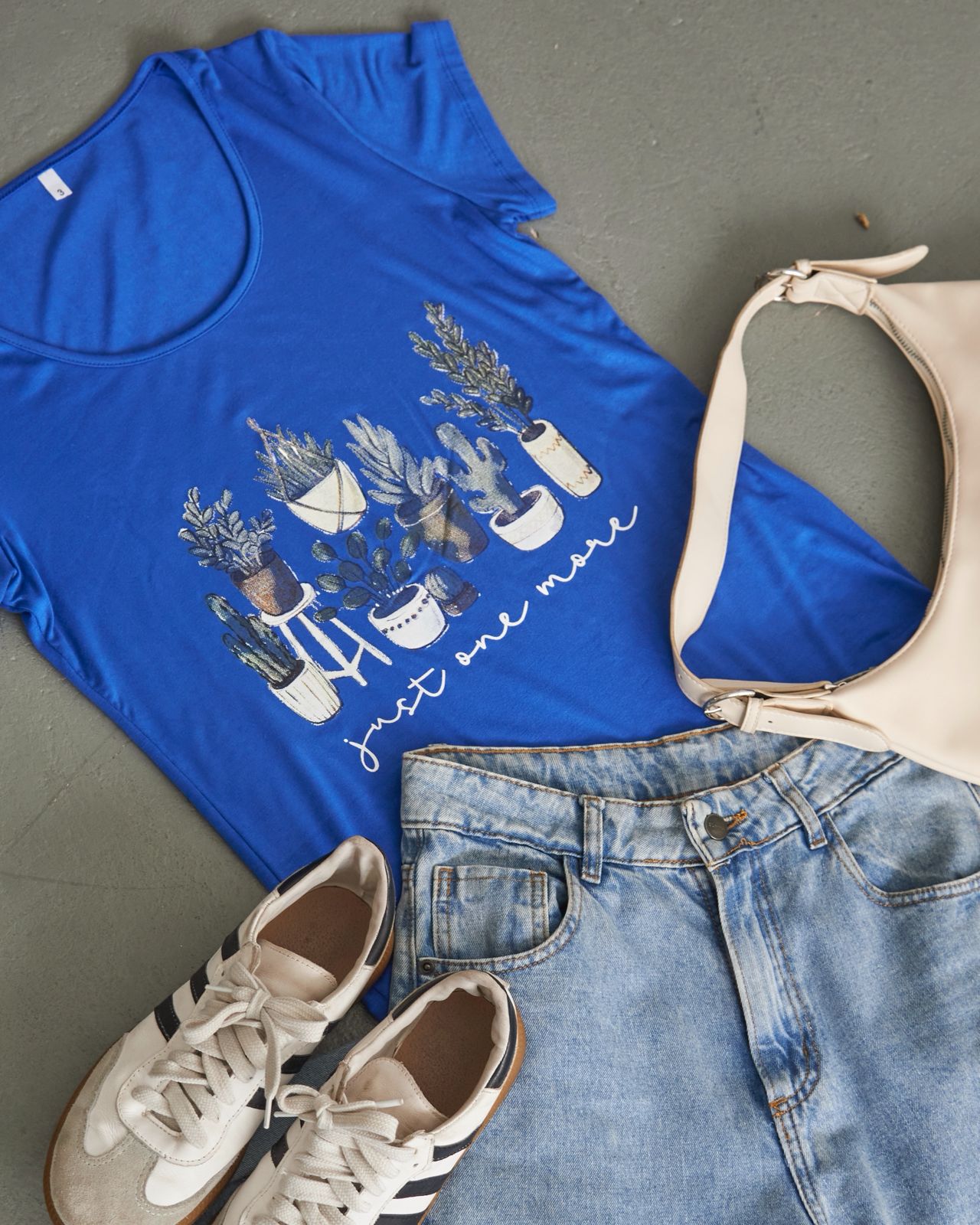 Remera Maceta - WhatsApp%20Image%202025-09-03%20at%209.27.43%20AM.jpeg