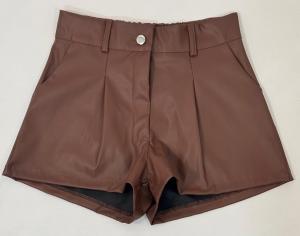 Short de Cuerina con Elástico en la Cintura