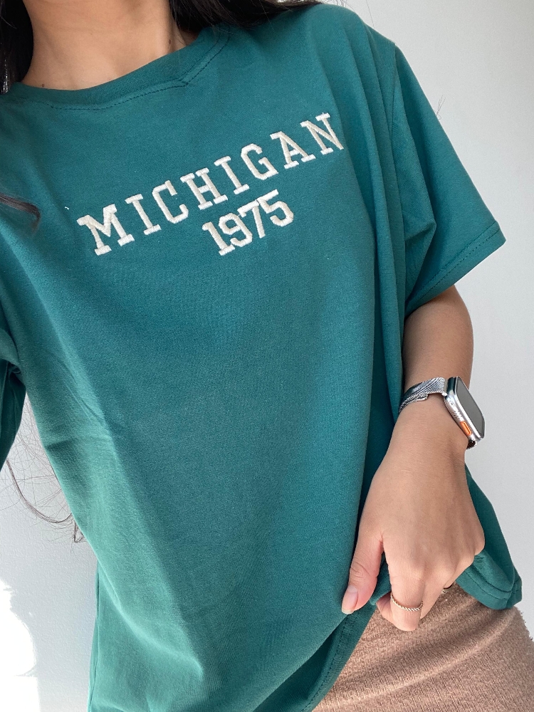 Remera Over Bordada - Imagen 4