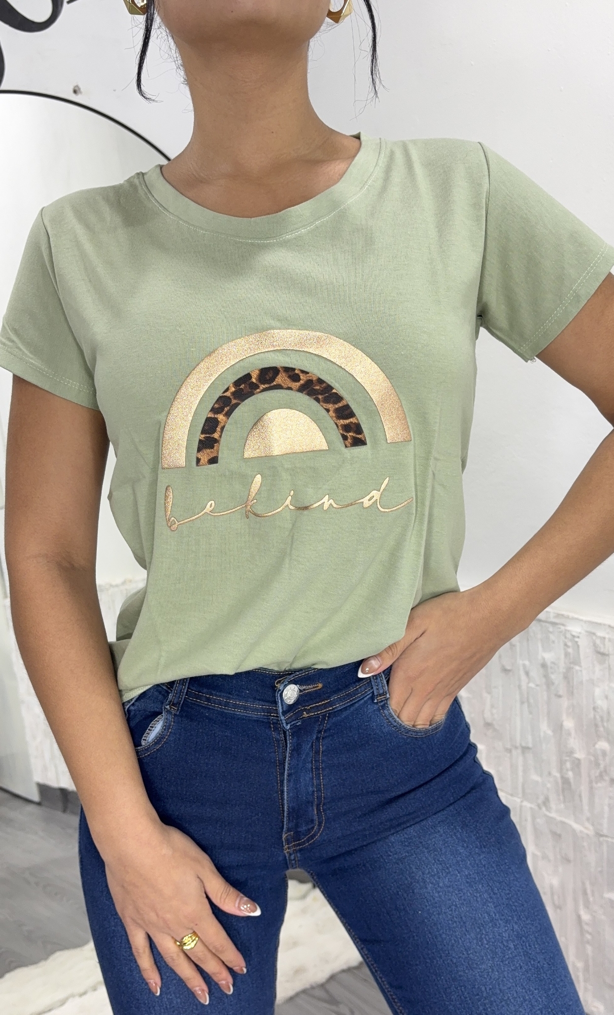Remera Aplique - Imagen 2