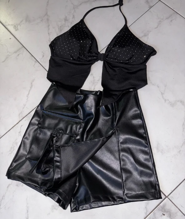Short Pollera Engomado